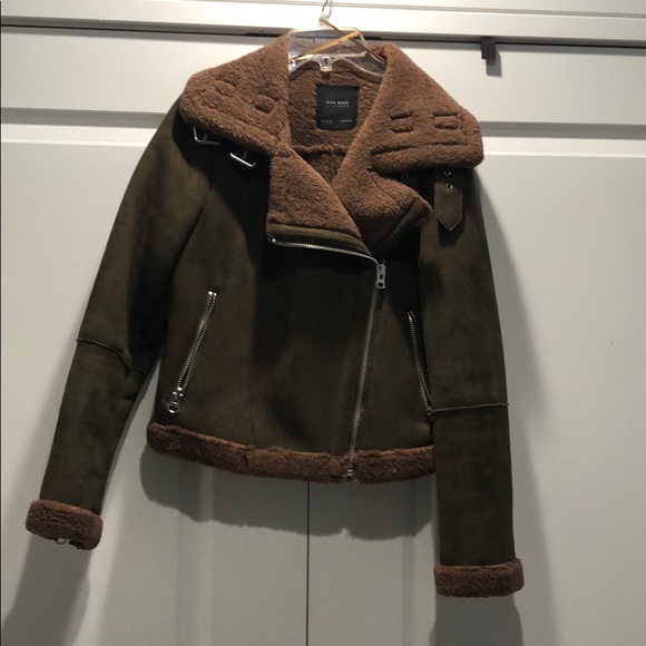 Zara Jackets & Blazers - Zara Motto Coat